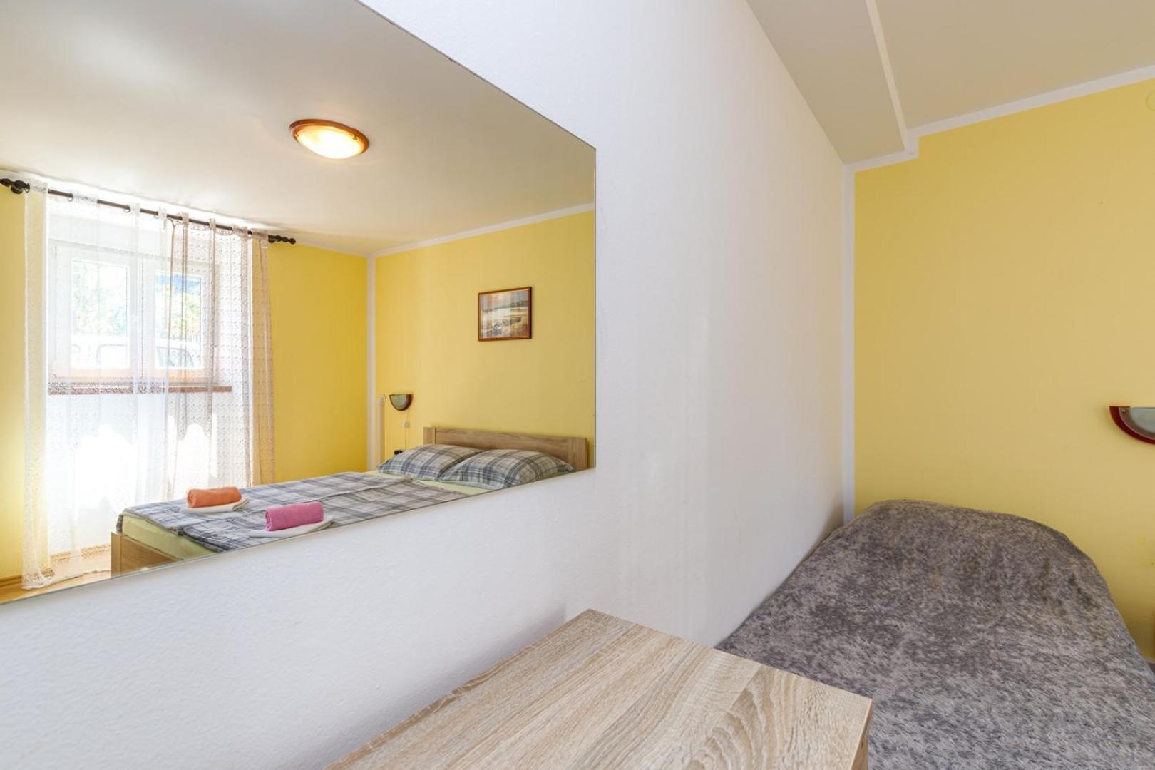Apartments Mirjana Medulin Exterior photo