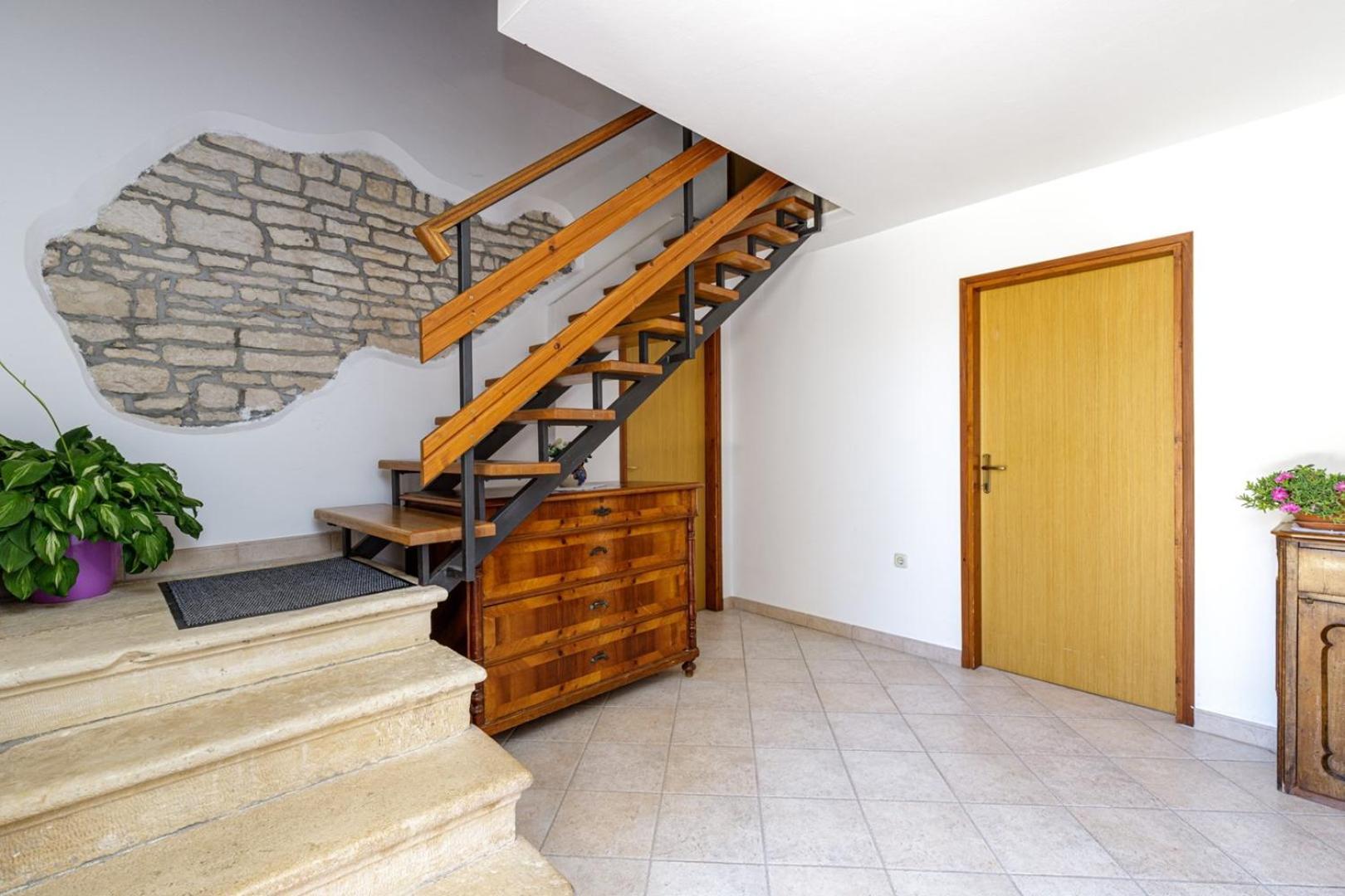 Apartments Mirjana Medulin Exterior photo