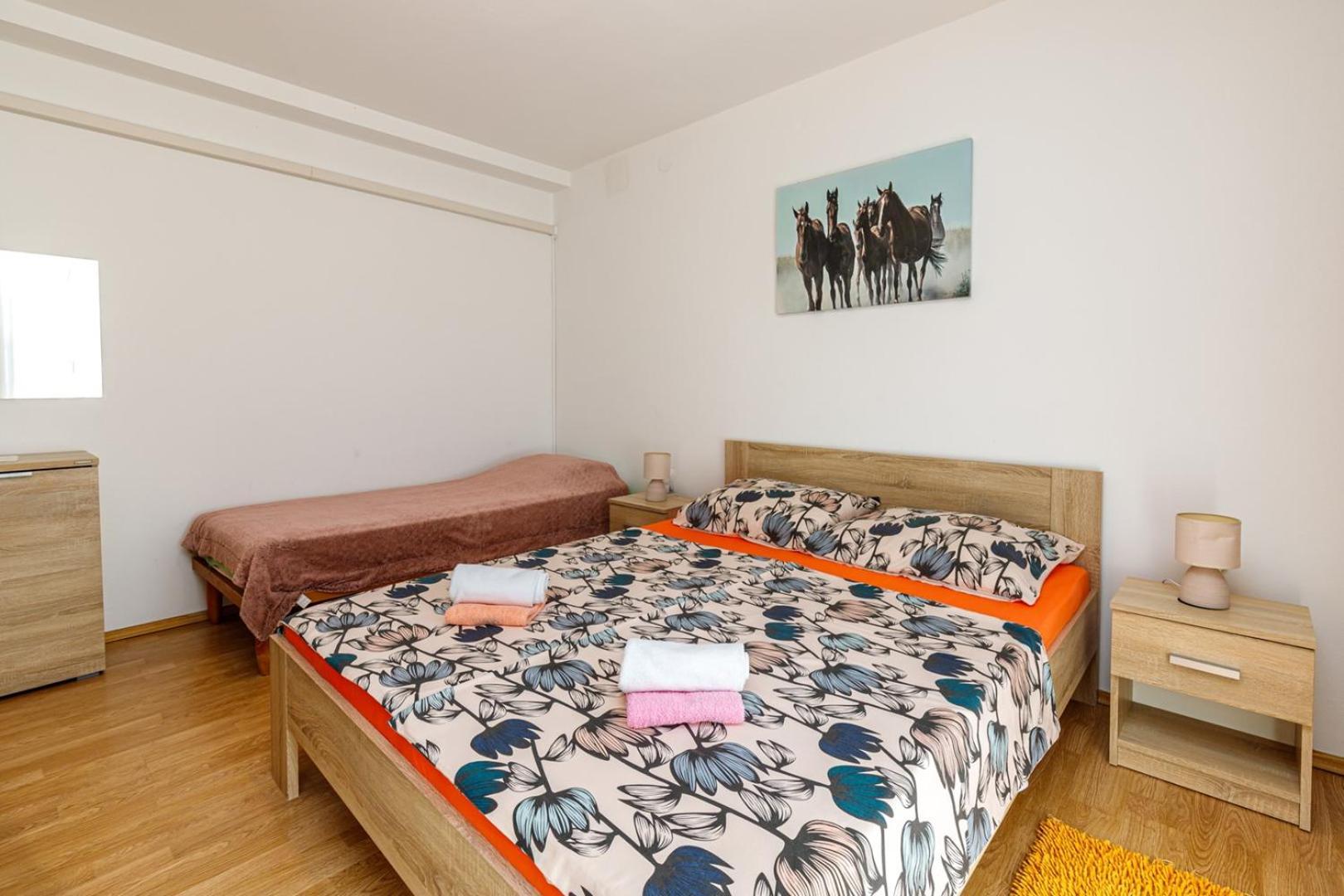 Apartments Mirjana Medulin Exterior photo